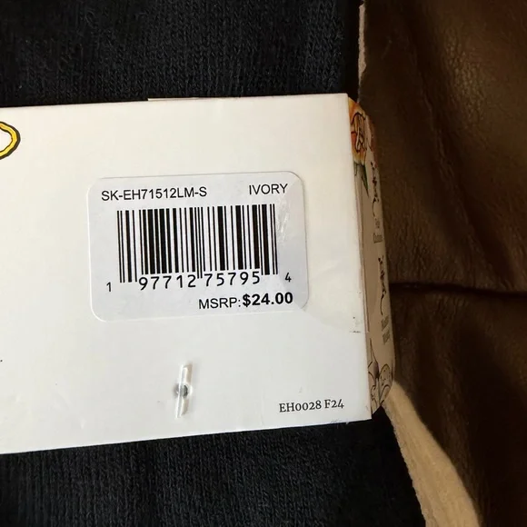 Ed Hardy Black and White Quarter Socks NWT - Picture 3 of 6